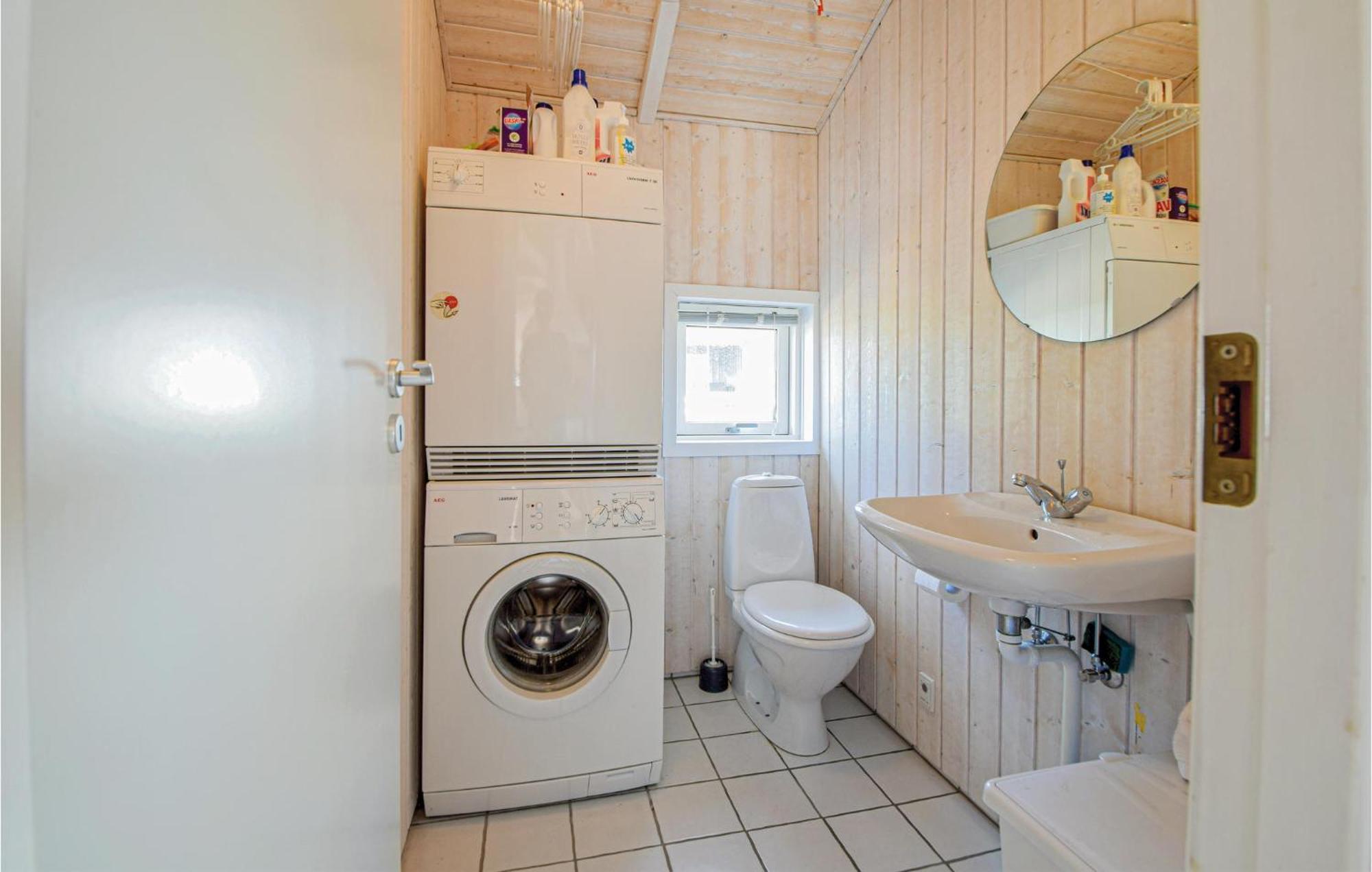 Amazing Home In Bjert With Wifi Binderup Strand Екстериор снимка