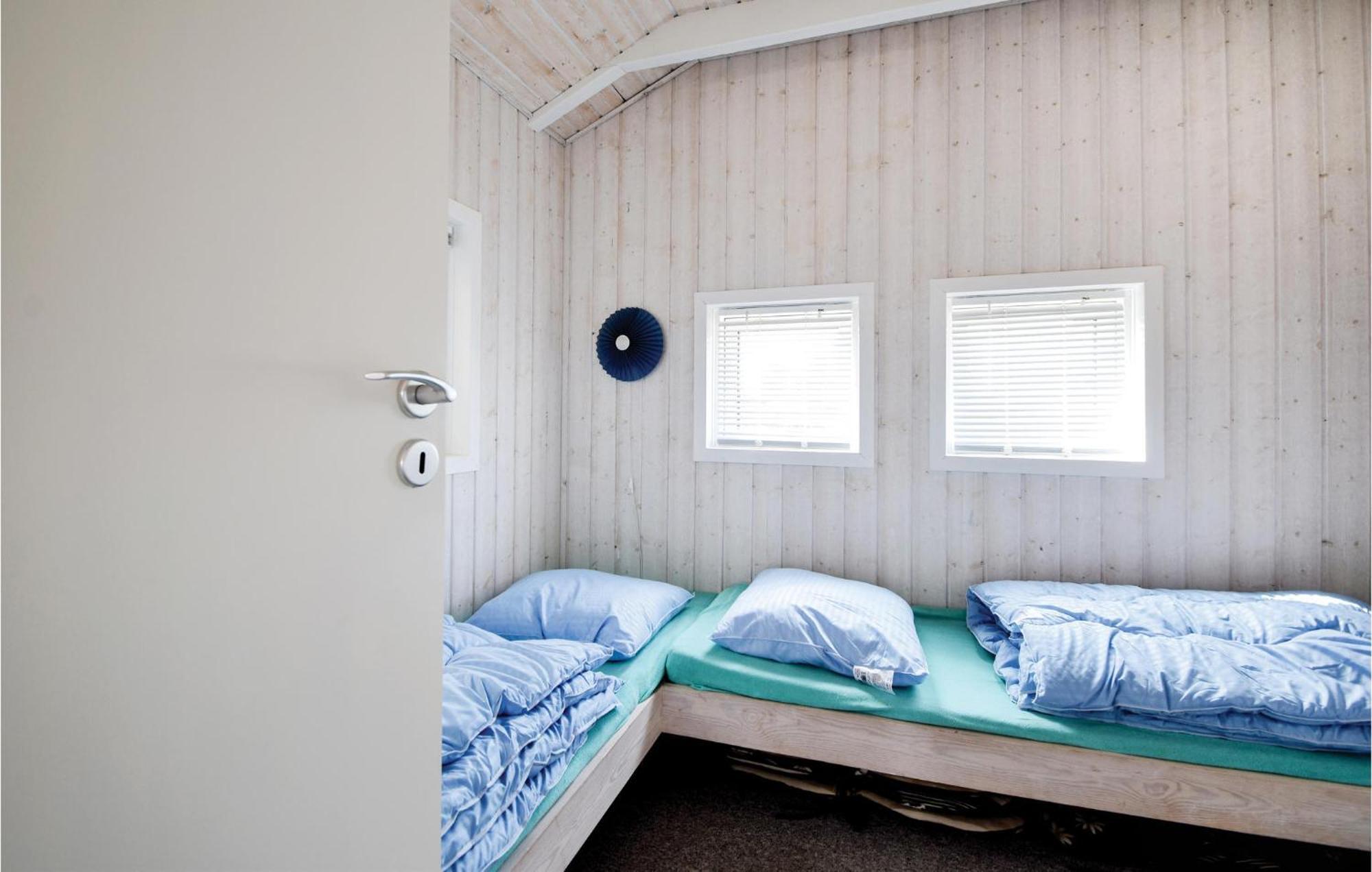 Amazing Home In Bjert With Wifi Binderup Strand Екстериор снимка